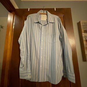 Men’s Aeropostale Button Down Dress Shirt or Casual